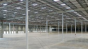 imagem interna de um galpão da GLP Brasil